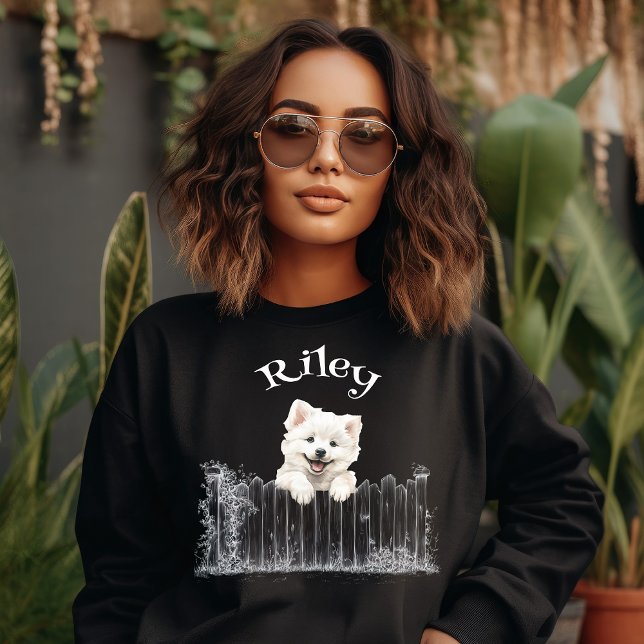 Tittande Hund Anpassningsbar T Shirt (Skapare uppladdad)
