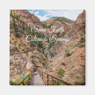 Tittar av sju Trappor-färgrutans fyrkantsruta Magnet