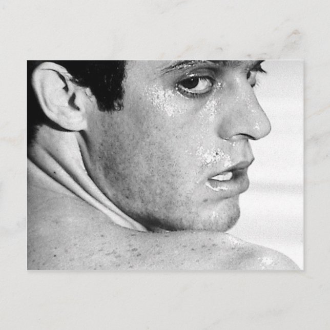 Tittar bakåt vykort (Framsida)