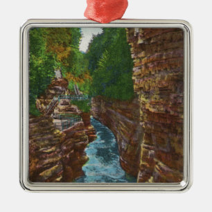 Tittar besegrar den Ausable svalgen från Hydes Julgransprydnad Metall