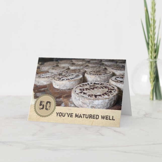 Tittar Bra vid 50:e födelsedagen gammal ost Kort (Framsida)