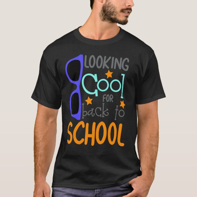 Tittar Coola till Back to school 2 T Shirt (Framsida)
