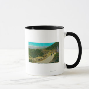 Tittar in mot den Piru CanyonRidge rutten, CA Mugg