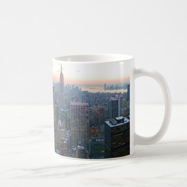 Tittar södra från bästa av stenen New York City Kaffemugg (Höger)