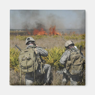 Tjäna som soldat appell i information magnet