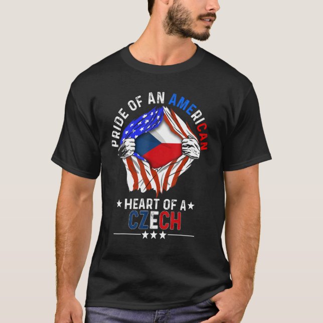 Tjeckiska amerikanska Pridet Foreign Land Tjeckisk T Shirt (Framsida)