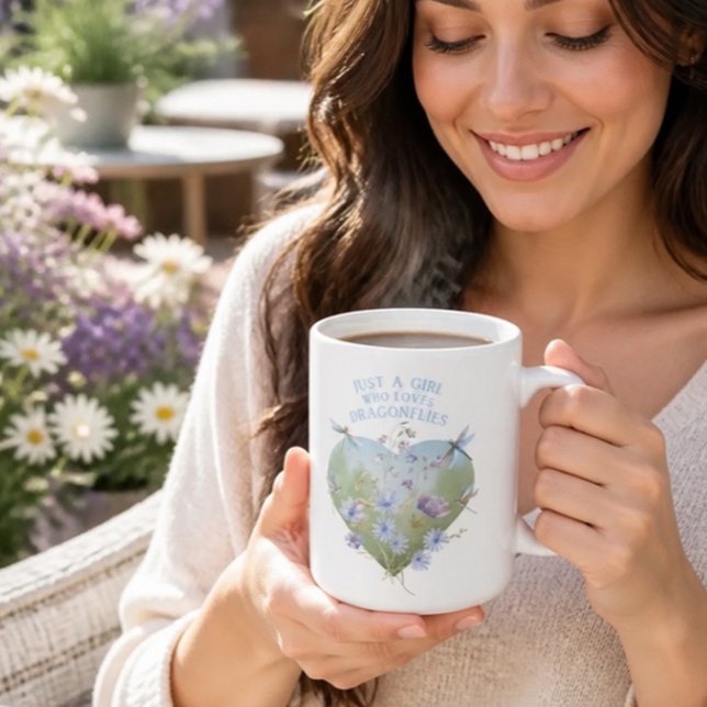 Tjej som älskar trollsländor-mugg kaffemugg (Skapare uppladdad)