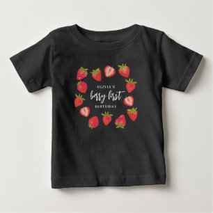 Tjejens första sommar med jordgubbar 1-årsdag t shirt
