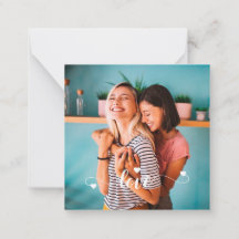 Tjejer Vitt Kärleksskrift Med Hjärta Alla Hjärtans