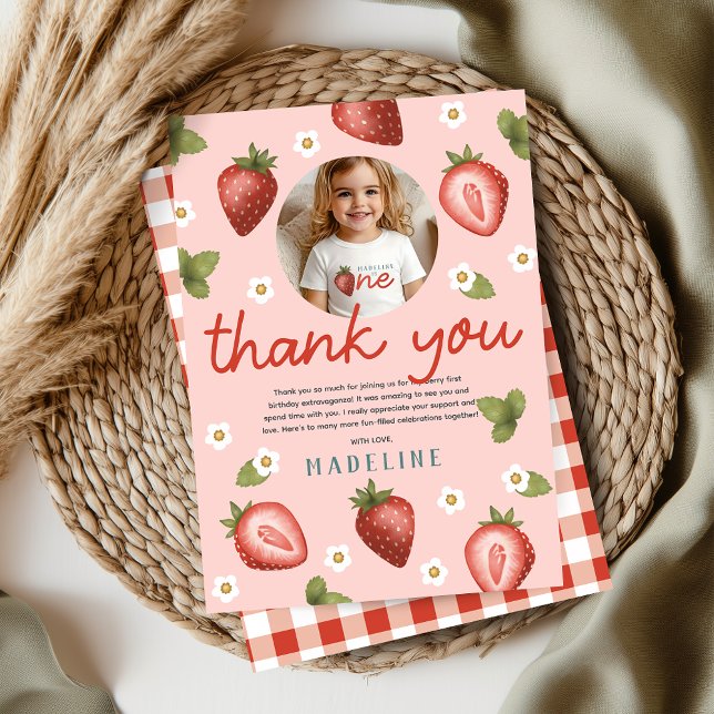 Tjejers Jordgubb Första Barn 1:a Födelsedags Foto Tack Kort (Skapare uppladdad)