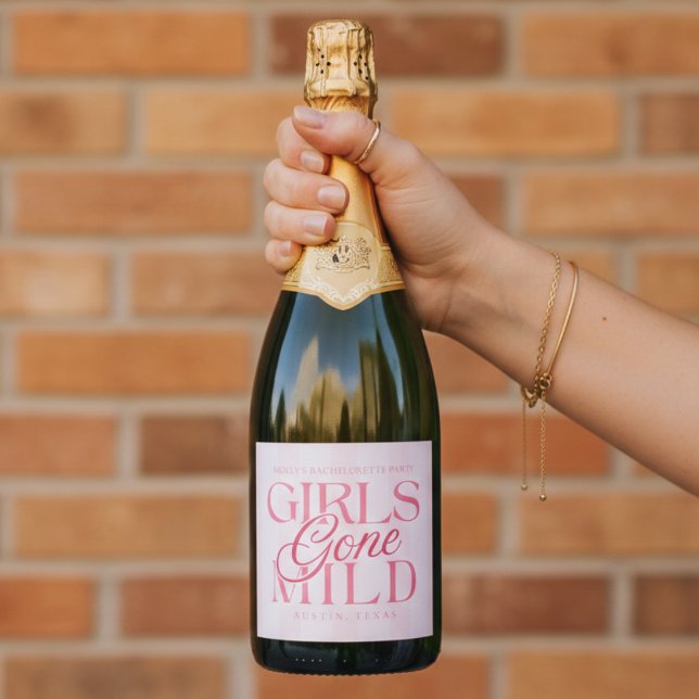 Tjejgänget som är lite mildare Rosa möhippa (Girls Gone Mild Pink Bachelorette Sparkling Wine Label)