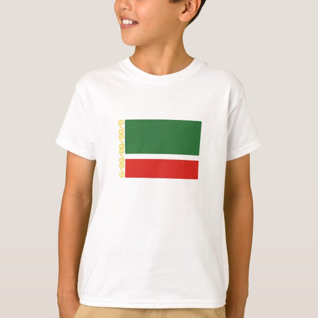 Tjetjeniens flagga t shirt (Framsida)