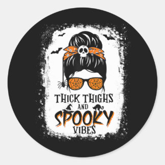Tjock lår och taloky Vibes Halloween Messy Bun Runt Klistermärke