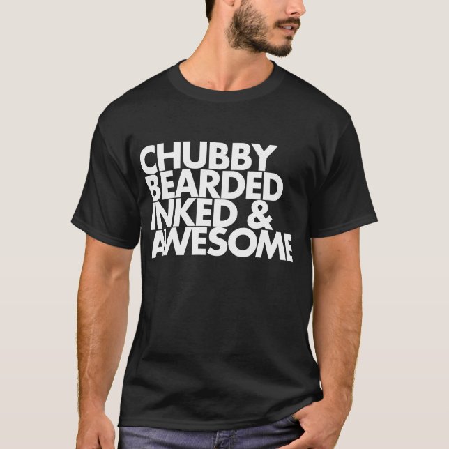Tjockt Skäggigt Tatuering Och Fantastisk T Shirt (Framsida)