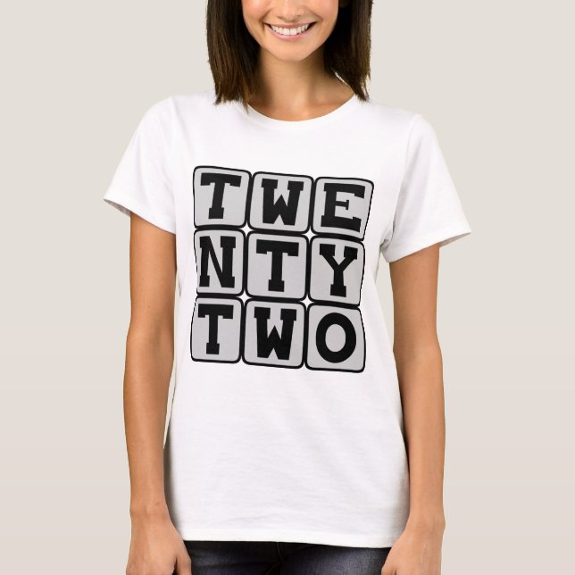 Tjugo Två, Nummer 22 Tee (Framsida)