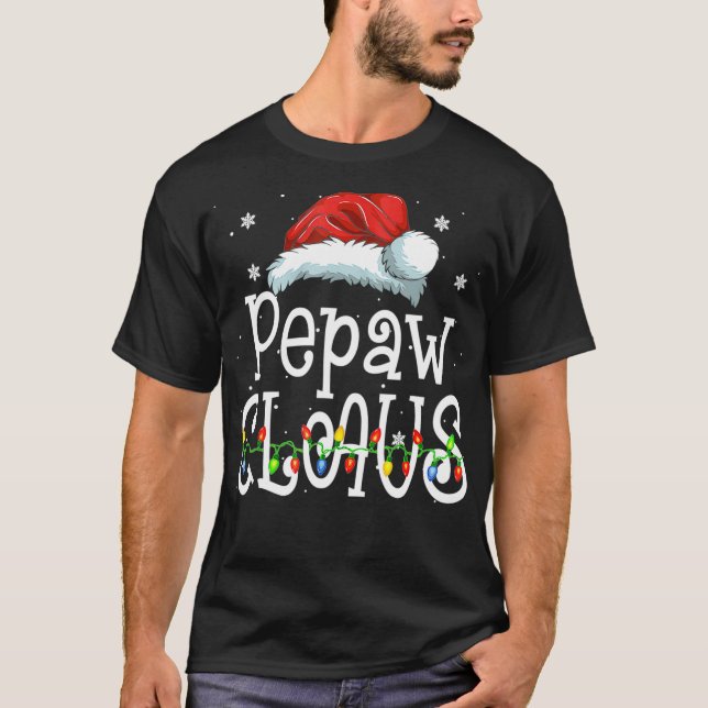 Tjuny julfamiljegåva från Santa Pepaw Claus T Shirt (Framsida)
