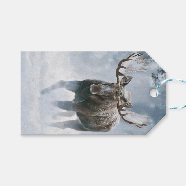 Tjurälg som går genom boreal snö presentetikett (Framsidan (Horisontell))