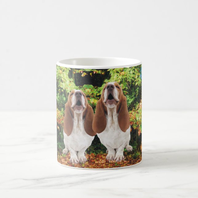 Tjuta för hundar för höstnedgångBasset Kaffemugg (Center)
