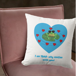 Toad-ally smitten with you kudde