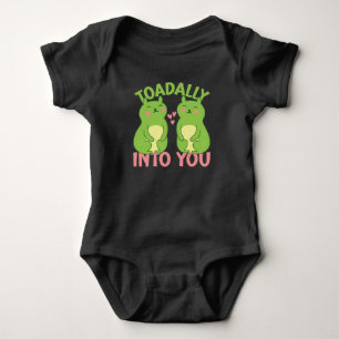 Toadally in to You Funny Frog Valentine Day Pun T Shirt