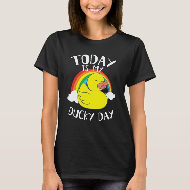 Today is My Ducky Lucky Day Yellow Rainbow Rubber  T Shirt (Framsida)