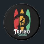 Tofino Canada Beach Vintage Retro Surfing Magnet<br><div class="desc">Vintagens ritbordsdesign för surfare som surfar i kärlek och rider över havet vinkart. Coola sommar helgdag, påsklov varor för dem som njuter av hett sol, tropiskt väder, solbadning under handflatan träd. Grunge och misströstan till bäran medan du njuter av stranden party och sjunger runt brasan. Underbar souvenir, julklapp och födelsedagspresent...</div>