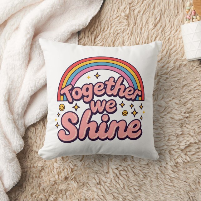Together We Shine – Rainbow Retro Pride Quote Kudde (Filt)