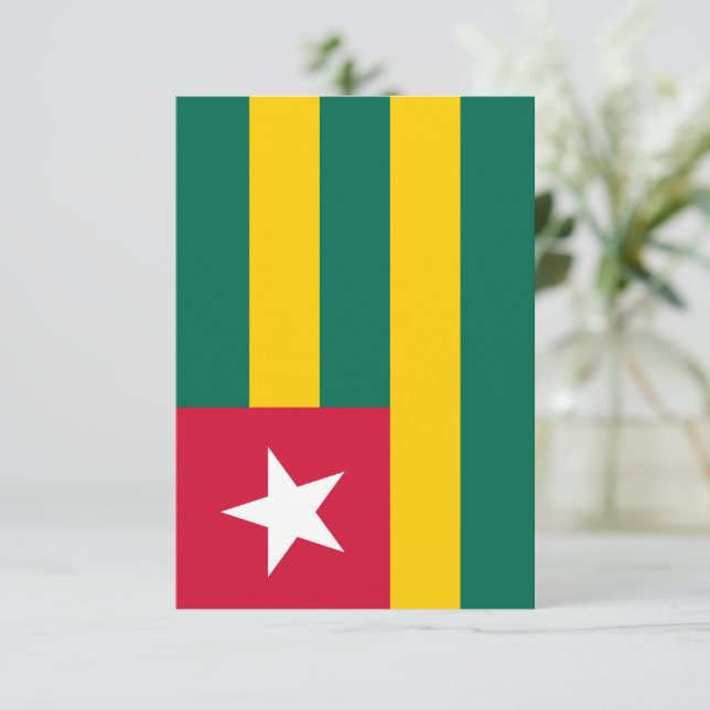 Togo flagga tack kort (Stående Fram)