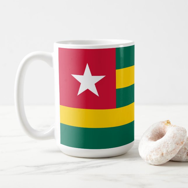 Togos flagga kaffemugg (Med munk)