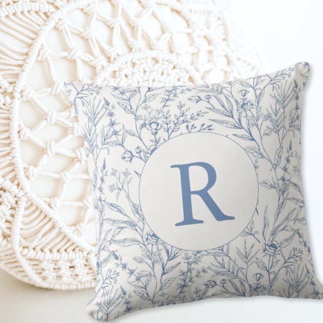 Toile Blommigt Monogram Daety Blue Fransk Tema Kudde (Toile Floral Monogram Dainty Blue French Theme Throw Pillow)