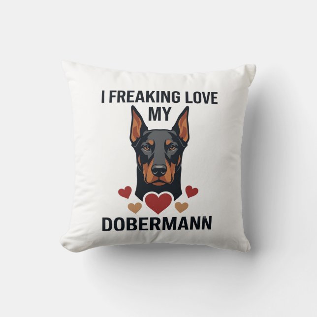 Tokig kärlek dobermann hund röda hjärtan_1 kudde (Framsida)