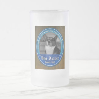 Tokigt plugga den frostade muggen för hundfadern frostat ölglas