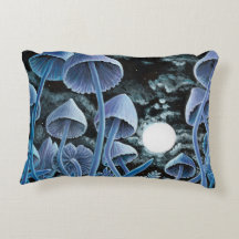 Tolv magiska svampar vid fullt måne