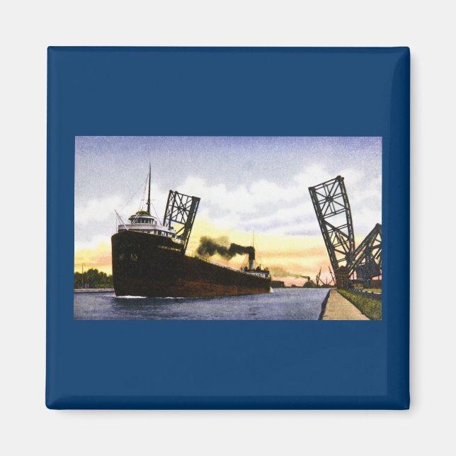 Tom Freighter Passing Bascule Bridge, Soo Locks Magnet (Framsidan)