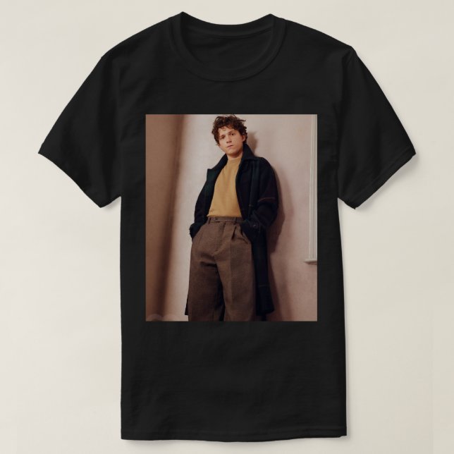 Tom Holland GQ Man på året T Shirt (Design framsida)