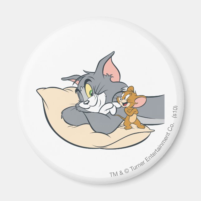 Tom och Jerry On Pillow Magnet (Framsidan)