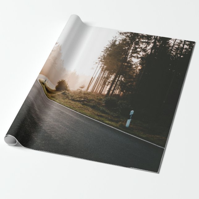 TOM RAD PRESENTPAPPER (Utrullad)