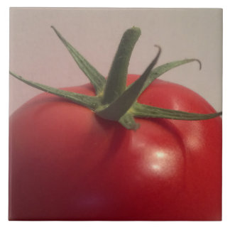Tomaten belägger med tegel kakelplatta
