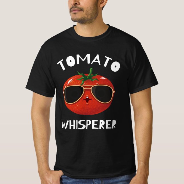 Tomato Whisperer  Tending Garden Farmers T Shirt (Framsida)