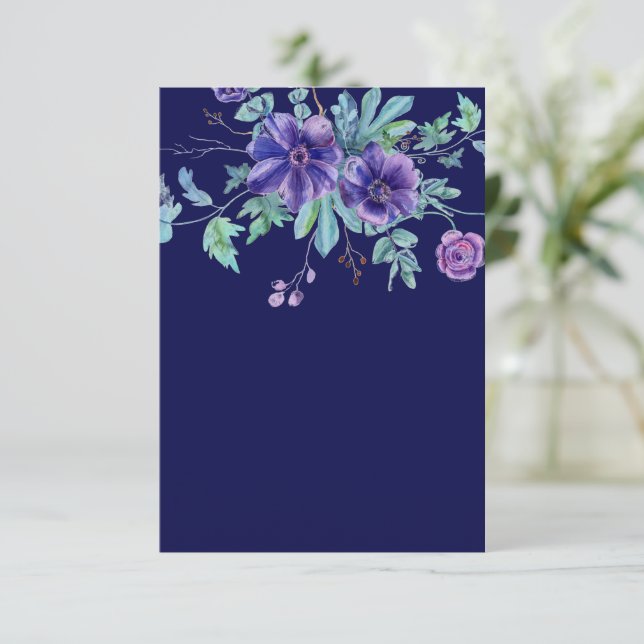 Tomt budget Violetta och blåa blommande bröllop  Inbjudningar (Stående Fram)
