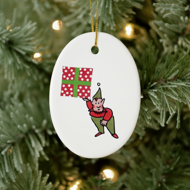 Tomte med prickig present oval keramisk prydnad julgransprydnad keramik (Träd)
