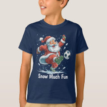 Tomte som spelar fotboll i snön pojkars T-shirt