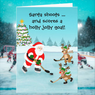 Tomte som spelar hockey med renar jul kort