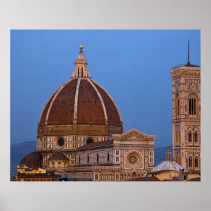 Tomten av katedralen Santa Maria del Fiore i varm Poster
