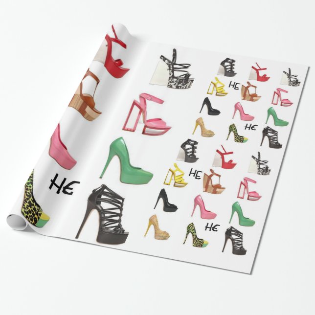 Tonåringens pappra födelsedag för henne presentpapper (Utrullad)