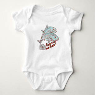 Tonfisk som flyter upp en tenn t shirt