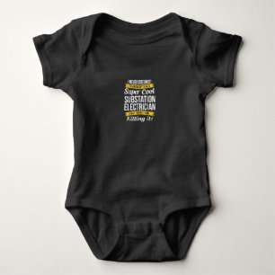 Toppen Coola Substation Electrician Funny Gift T Shirt