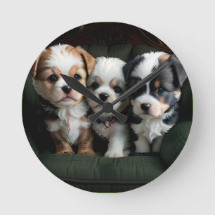 Toppen Cute Puppies på kuch 2 Rund Klocka