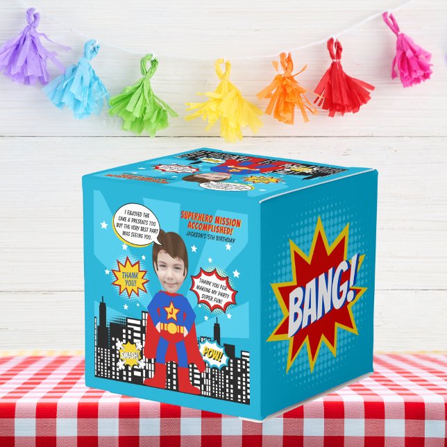 Toppen Hero Tecknad Stil Boy Birthday Photo Presentaskar (Skapare uppladdad)