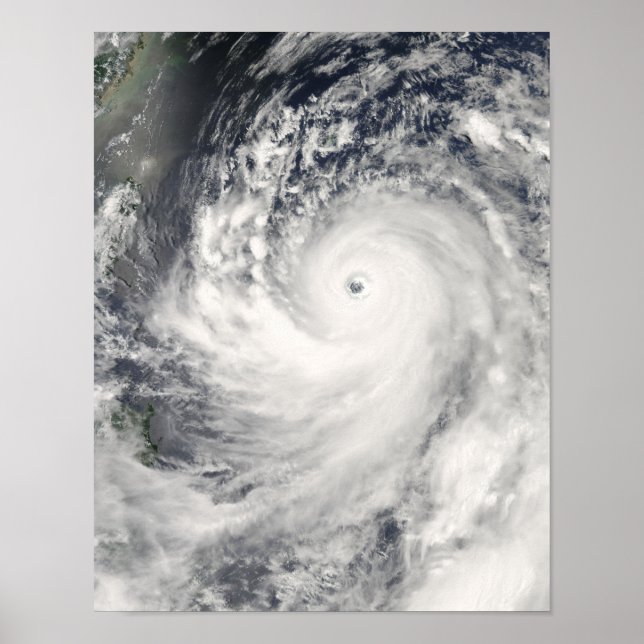 Toppen Typhoon Man-Yi Poster (Framsidan)